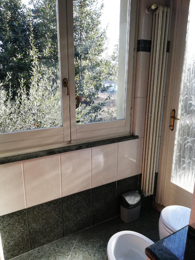Yellow House Apartment Turin Exterior photo